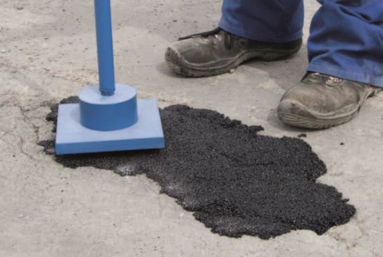 Afbeeldingen van Koud Asfalt Reparatie kant & klaar 25kg